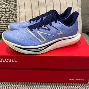 New Balance FuelCell Rebel v3